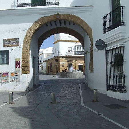 Encanto I solo familias y parejas en zona centro Conil De La Frontera Exterior foto