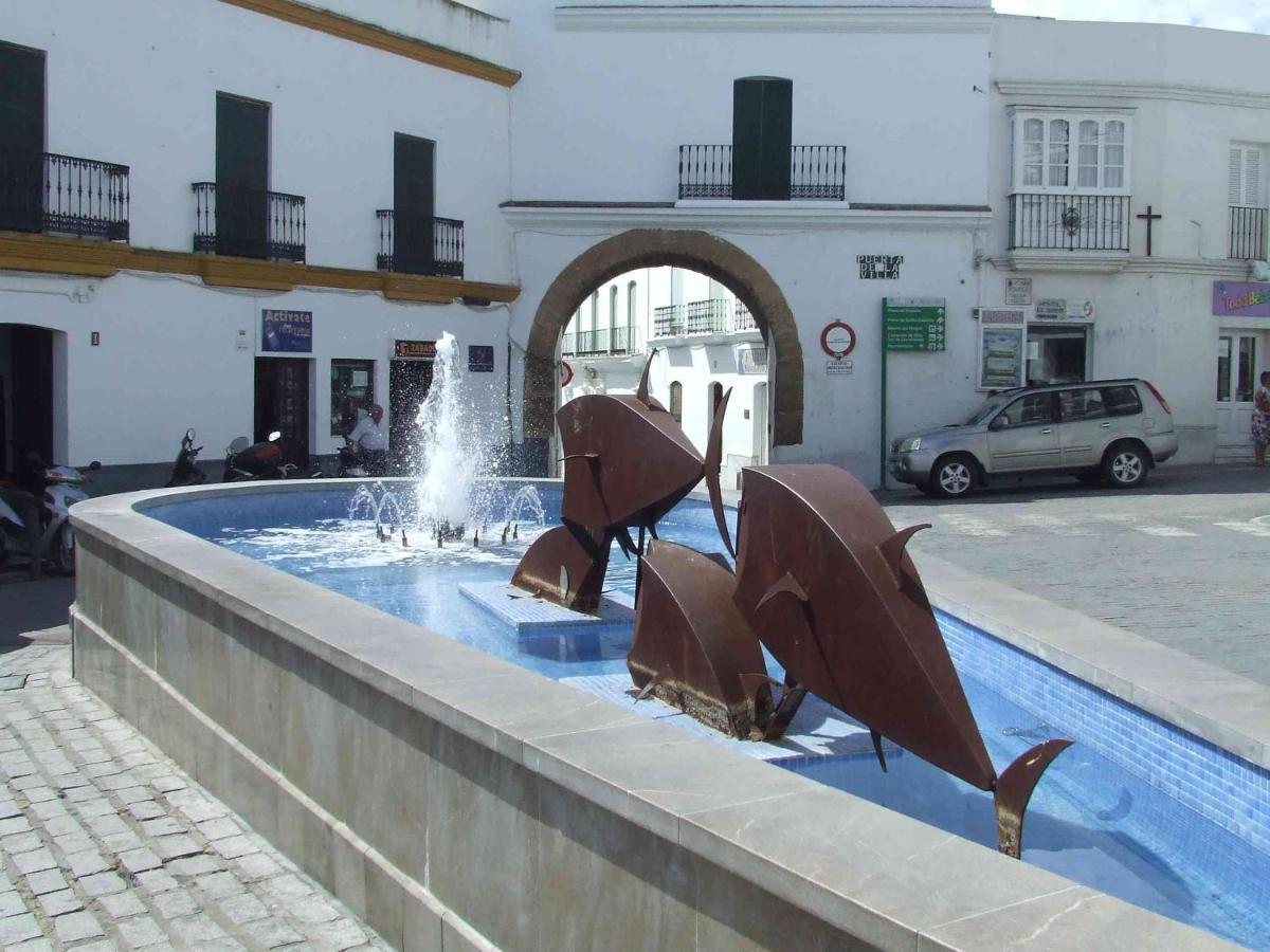 Encanto I solo familias y parejas en zona centro Conil De La Frontera Exterior foto